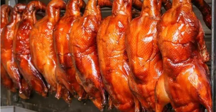 美味的烤鸭引领新“食”尚，烘烤炉设备的品质与美味