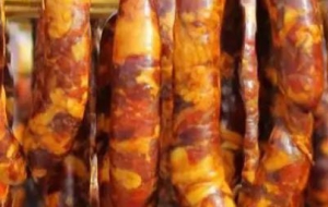 南京辣味香肠配方