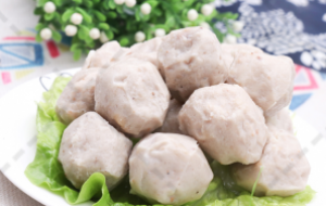 做猪肉丸需要哪些机器设备 做猪肉丸一整套的机器