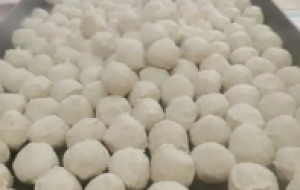  做肉丸自动挤丸子的机器有哪些 全自动多功能肉丸成型机